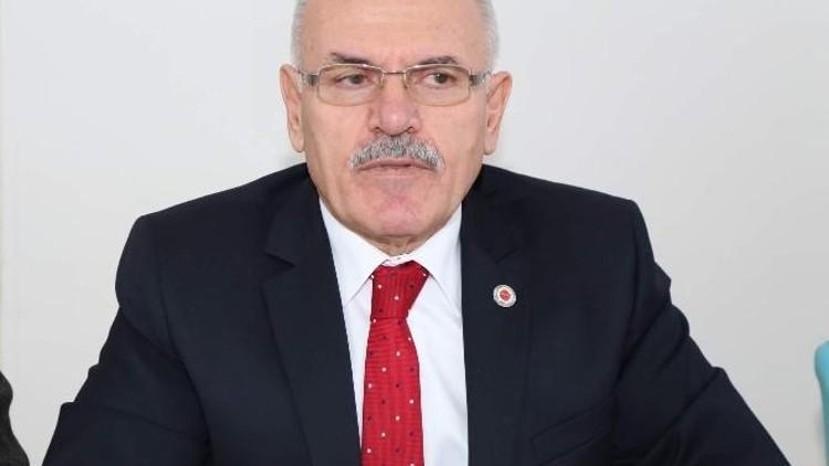 Bozok Üniversitesi Rektörü Karacabey, 2015 Yılını Değerlendirdi