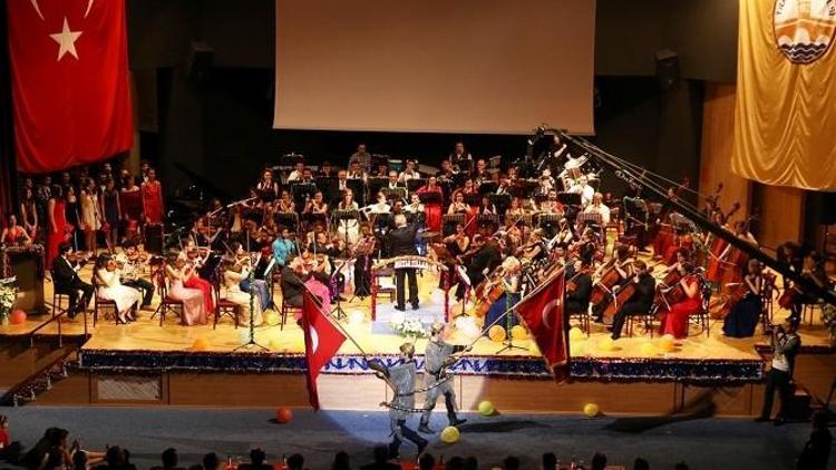 Balkan Senfoni Orkestrası’ndan Yeni Yıl Konseri