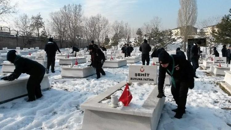 Başakşehirli İzciler, Milli Bilinç Kampı’nda Sarıkamış Şehitlerini Andı