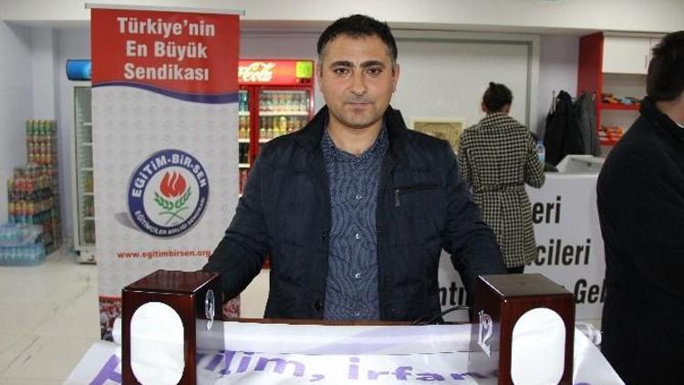 Unutamadığım Öğretmenim Mehmet Akif İnan Hatıra Yarışması’nda Ödüller Verildi