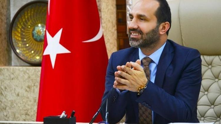 Ahmet Çamyar, En Başarılı 20 Belediye Başkanı Arasında