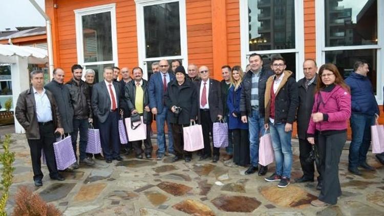 Uşak Ticaret Borsası Gazetecilerle Kahvaltıda Buluştu