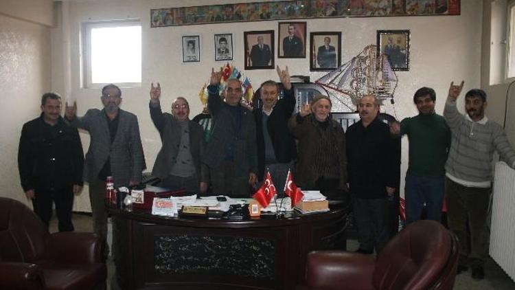 MHP’de 17 Kişinin İstifası Kabul Edildi