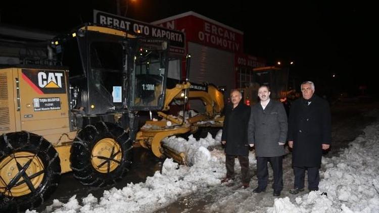 Tuşba Belediyesi’nden Karla Mücadele Seferberliği