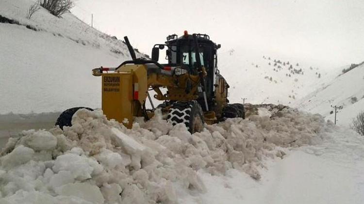 Büyükşehir, Kırsalda 8 Bin 768 Kilometrelik Kapalı Yolu Ulaşıma Açtı