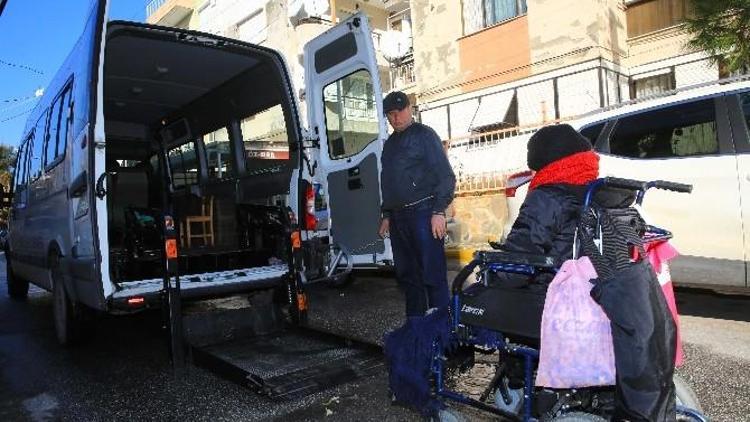 Buca’da Engellilere Ücretsiz Servis