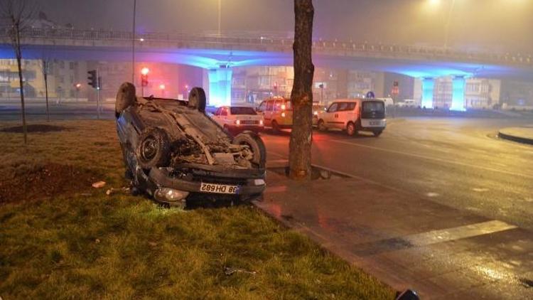 Takla Atan Otomobilden Çıkarak Kaçtılar