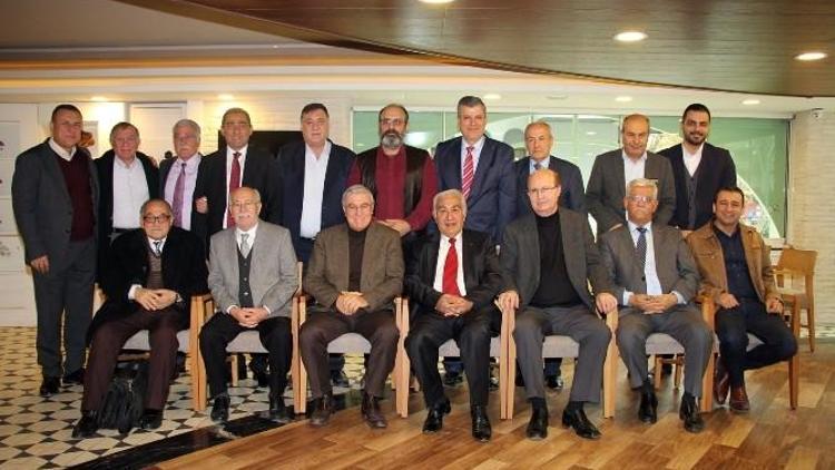 Eski CHP İl Başkanları Buluştu