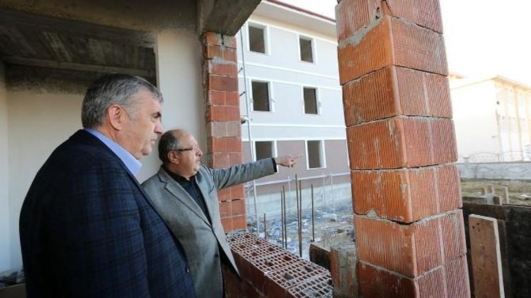 Toçoğlu Cemil Meriç Sosyal Bilimler Lisesinin Yanında Kurulan Yurtta İncelemelere Bulundu