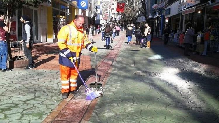 İzmit Parkları Elden Geçiriliyor