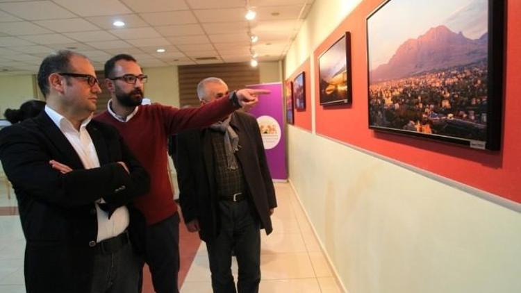 İpekyolu Belediyesi’nden ‘Portreler’ Fotoğraf Sergisi