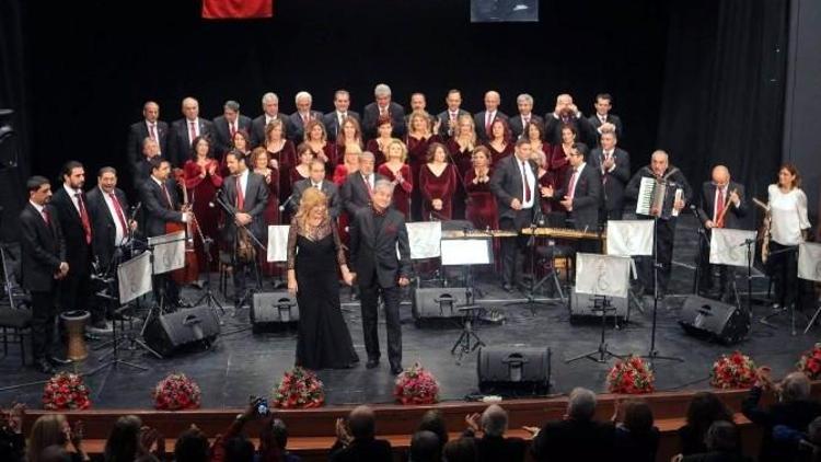 Gülnihal Yılın İlk Konserini Verdi