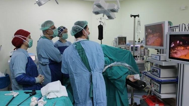 Çanakkale Devlet Hastanesinde Tüp Mide Ameliyatı