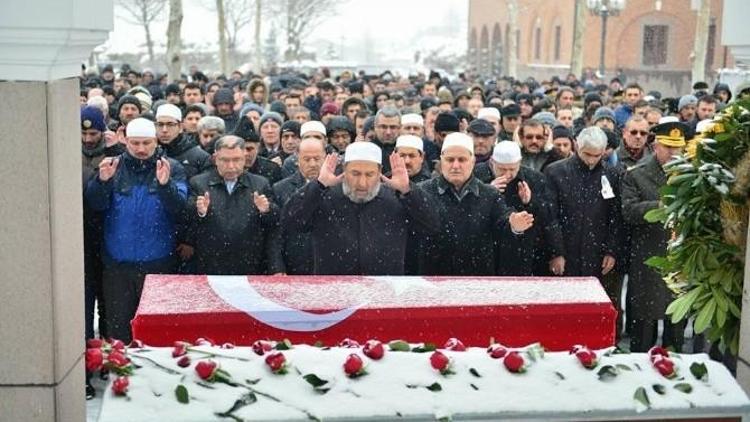 Darendeli İşadamı Parlak Ankara’da Toprağa Verildi