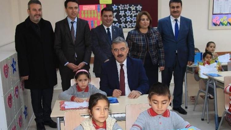 Aydın’da 174 Bin Öğrenci Karnesini Aldı