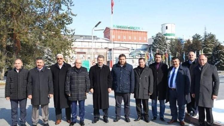 AK Parti İl Başkanı Özden’den Kayseri Şeker’e Ziyaret