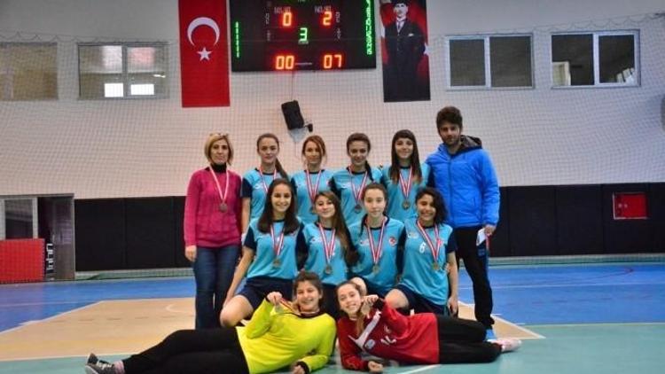 Okullararası Futsal Kız Ve Erkek Grup Müsabakaları Adana’da Tamamlandı