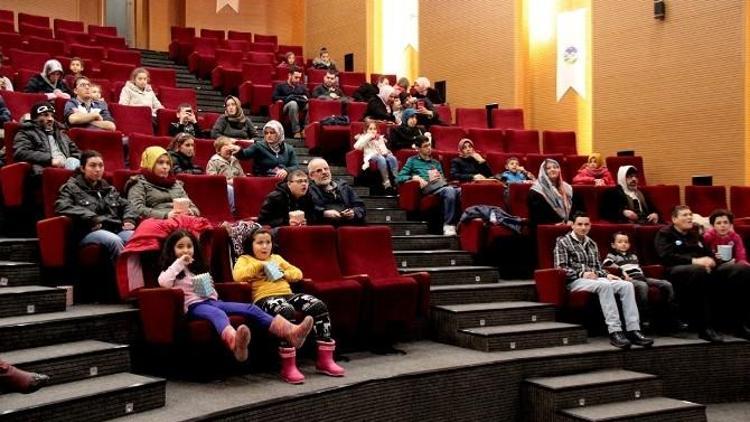 SGM’de ‘Ters Yüz’ Filmi Gösterimi Başladı