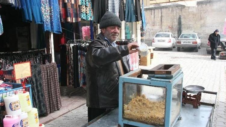 Kaynamış Nohut Eski Cazibesini Yitirdi