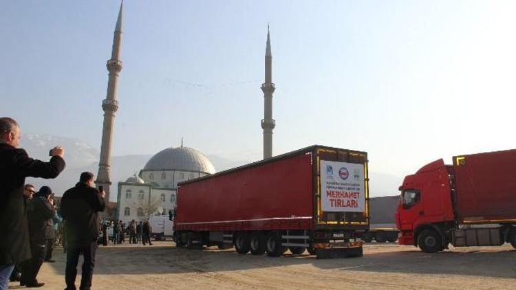 Merhamet Tır’ları Dualarla Uğurlandı