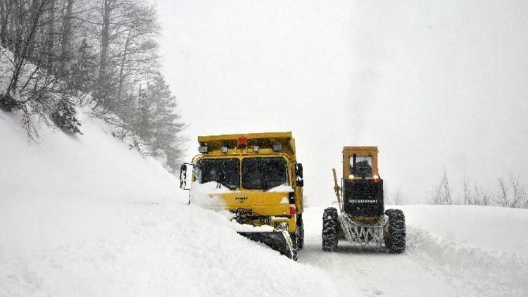 Kastamonu’da Kapalı Olan Köy Yolu Sayısı 85’e Düştü