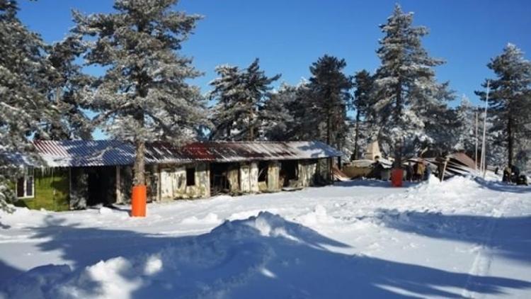 Yangında Zarar Gören Muratdağı Termal Kayak Merkezi Tesisleri Tekrar Yapılacak