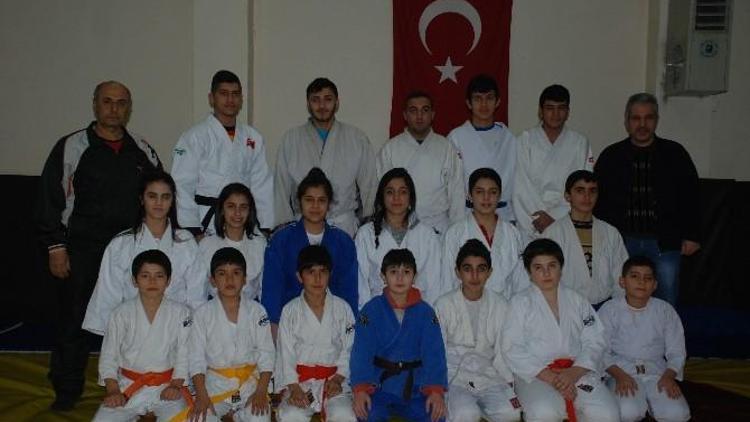 Adıyamanlı Judocular Türkiye Şampiyonası’na Hazırlanıyor