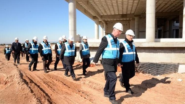 Adana BTÜ Rektör Vekili Gül, Yerleşke Şantiyesinde İncelemelerde Bulundu