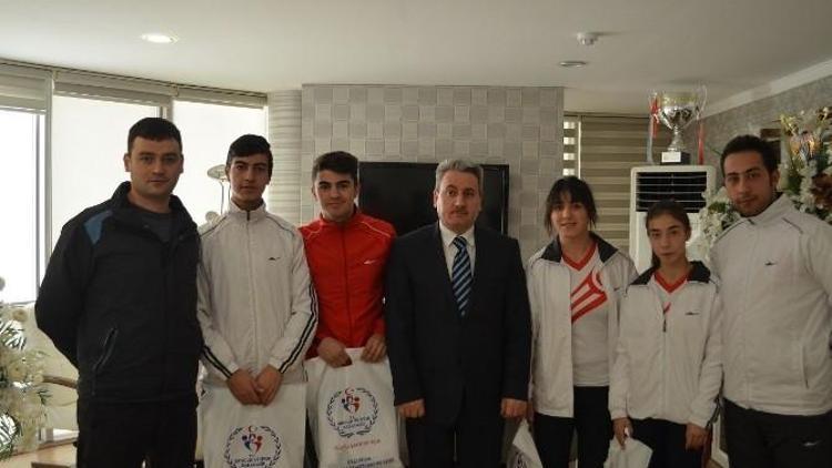 Erzurumlu Curlıngçiler Olimpiyat Yolcusu