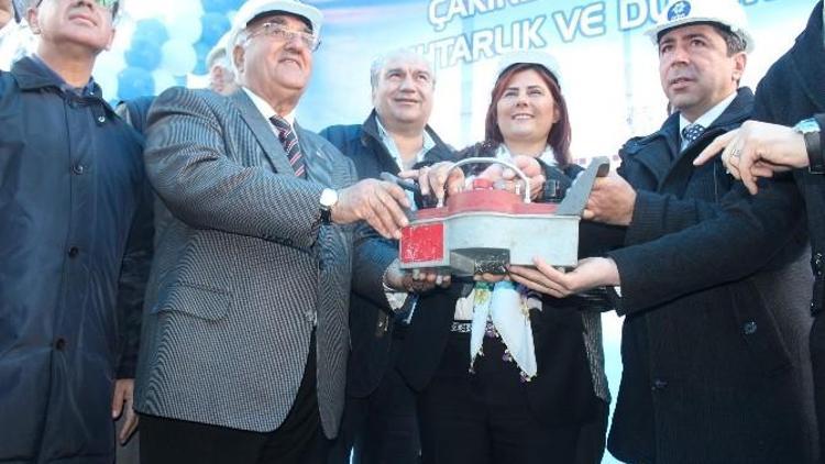 Çakırbeyli’de Miting Gibi Temel Atma Töreni