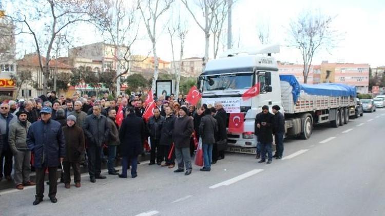AK Parti Çanakkale İl Teşkilatından Bayırbucak Türkmenleri’ne Yardım Tırı