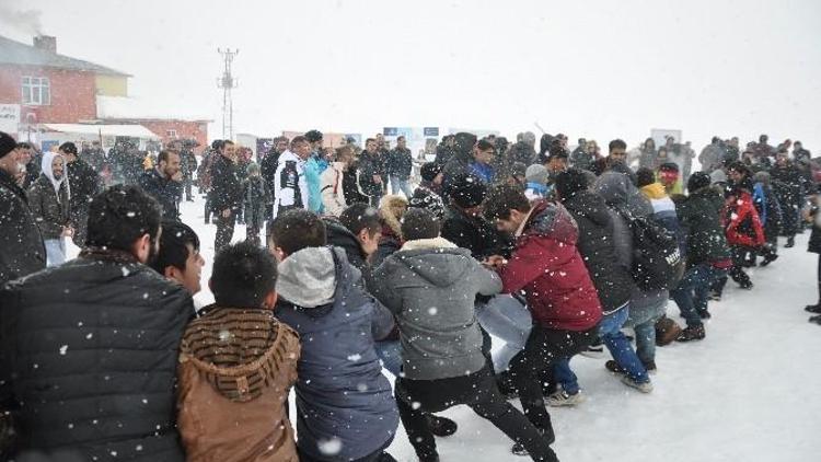 Muş’ta 1. Uluslararası Kar Festivali