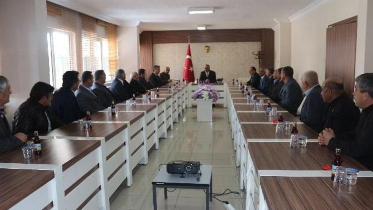 Çamardı Muhtarlarından Vali Necmeddin Kılıç’a Ziyaret