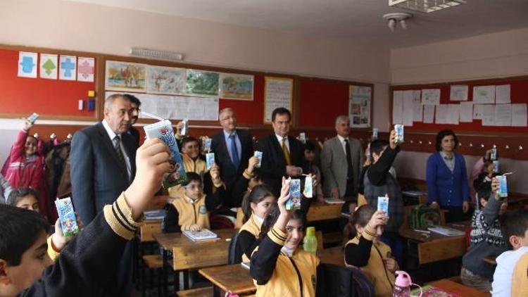 Diyarbakır’da ‘Okul Sütü’ Dağıtımı Başladı