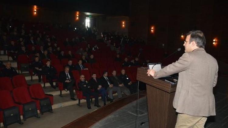 Emniyet Personeline ’İletişim Ve Stres Yönetimi’ Semineri Verildi