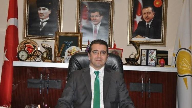 Taşpınar: “Türkiye’de Mutlaka Türk Tipi Başkanlık Sistemi Olmalı”