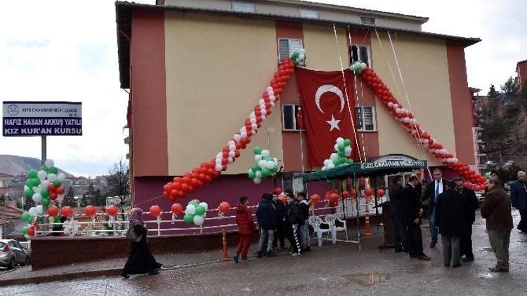 Hafız Hasan Akkuş Yatılı Kız Kur’an Kursu Açıldı