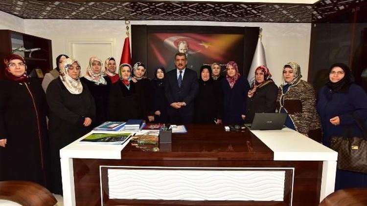 Halk Eğitim Merkezi Kursiyerlerinden Gürkan’a Ziyaret