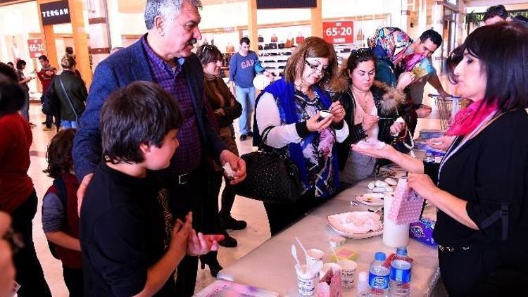 Sevgiline Kendi Hediyeni Kendin Yap Etkinliği