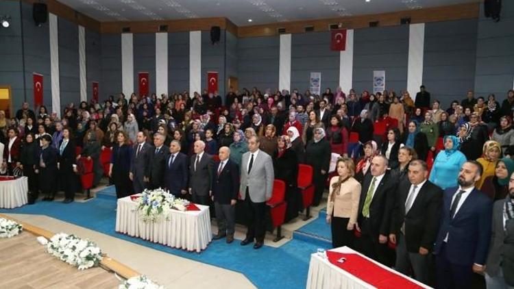 AK Parti Melikgazi İlçe Başkanı Sami Kadıoğlu;