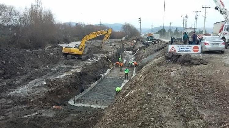 Asar Deresi’nde Kavşak Çalışması Başladı