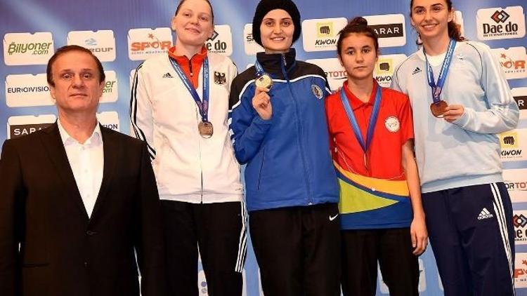 Selçuklu Belediyesi Spor Kulübü Tekvando Kulüpler Avrupa Şampiyonu Oldu