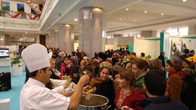 Türkmenistan Ekonomi Bakanından Türk Bulgur Ve Makarnasına Övgü