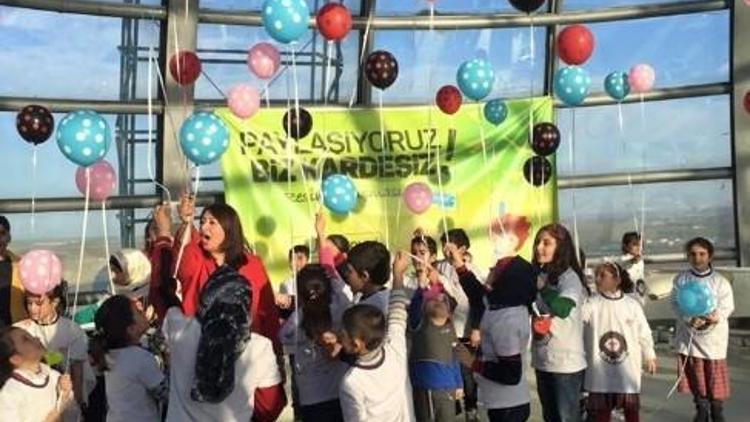 Diyarbakır’da ’Paylaşıyoruz Biz Kardeşiz’ Resim Şenliği