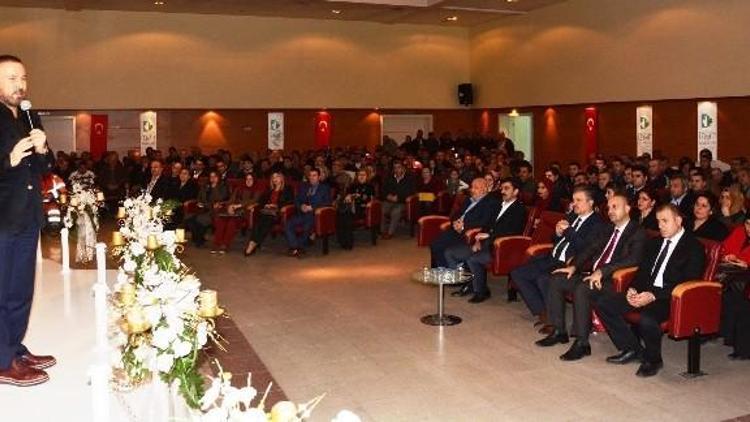 İzmit Belediyesi İşçileri İçin Kıdem Töreni Düzenlendi