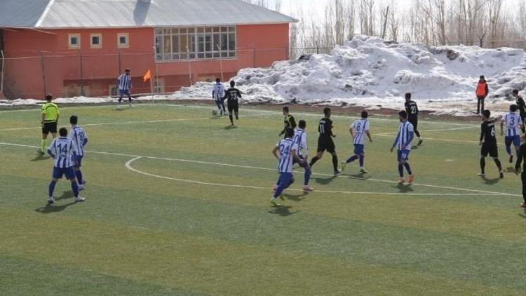 Elbakspor Spor Tatvan Gençlerbirliği Sporu 3-0 Yendi