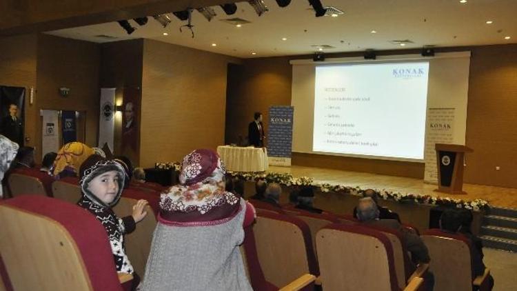 Dilovası Belediyesinde Sağlıklı Yaşam Konferansları Devam Ediyor