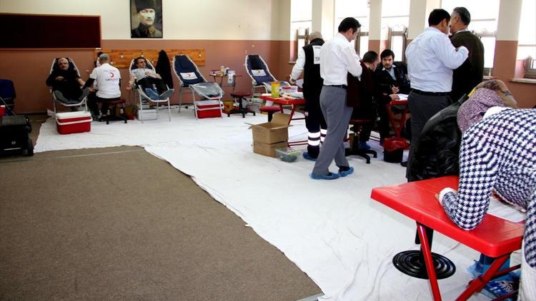 Seydişehir’de öğrenci velilerinden kan bağışı