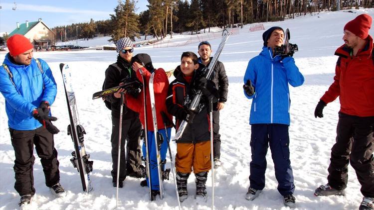 Otizmli çocukların kayak keyfi