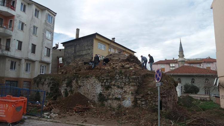 Tarihi hamam restore ediliyor